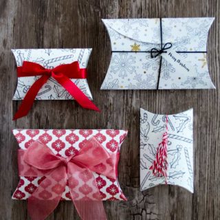 Pillow gift box